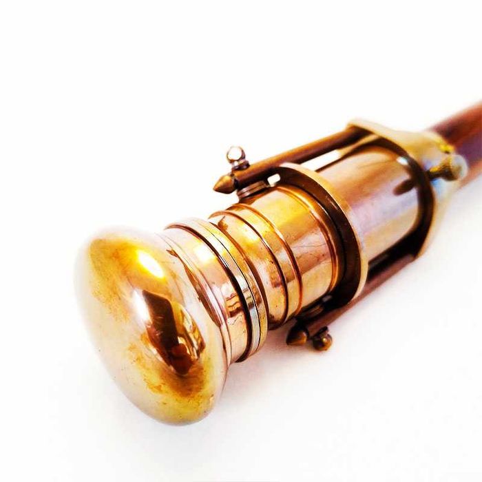 Бастун с бронзова дръжка - телескоп