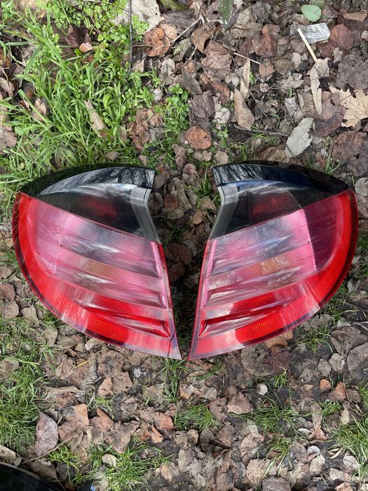 Оригинални стопове за мерцедес w203 купе оборудвани цената е за 1-брой