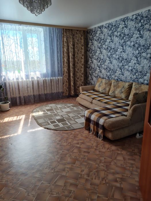 Продам 2-х ком. В 10 мкр. 28 дом