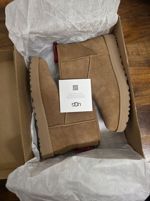 Cizme UGG noi in cutie