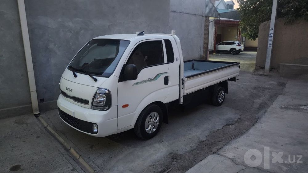 Kia bongo elektromobil probeg 30 ta kraska bolgan emkost 98%