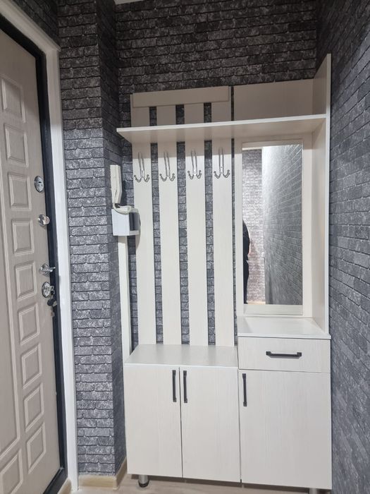 Продам прихожку в Алматы