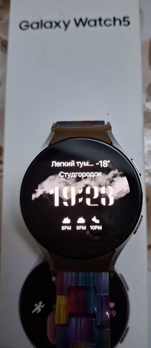 Продам смарт часы Samsung Galaxy Watch 5