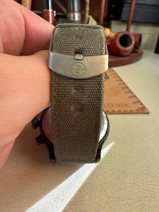 Продаются наручные часы Timex Expedition !