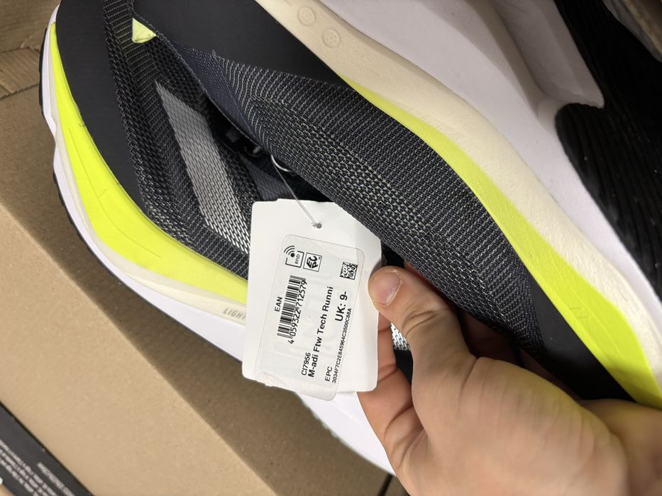 De vanzare Adidas Adizero Boston 12