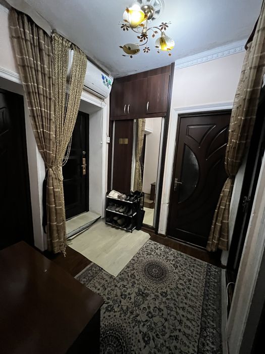 Dom sotiladi srochna