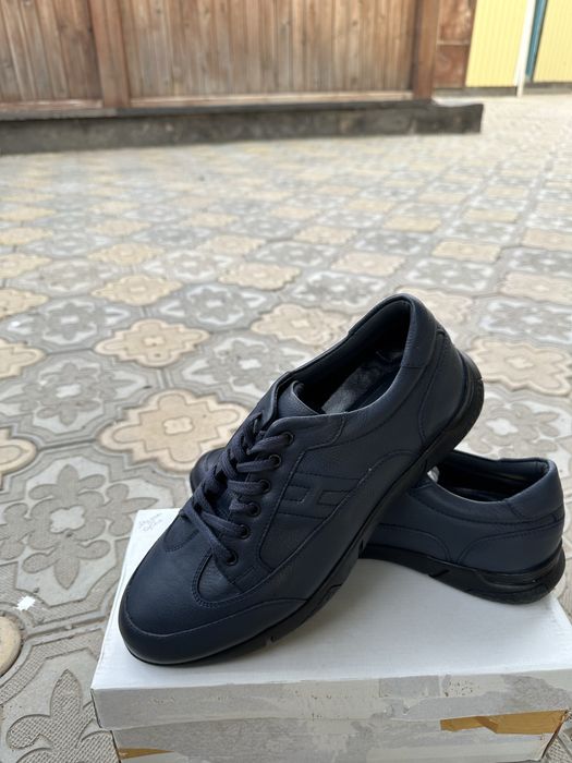 Мужские крассовки