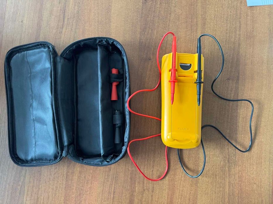Тестер съпротивление на изолация FLUKE 1503