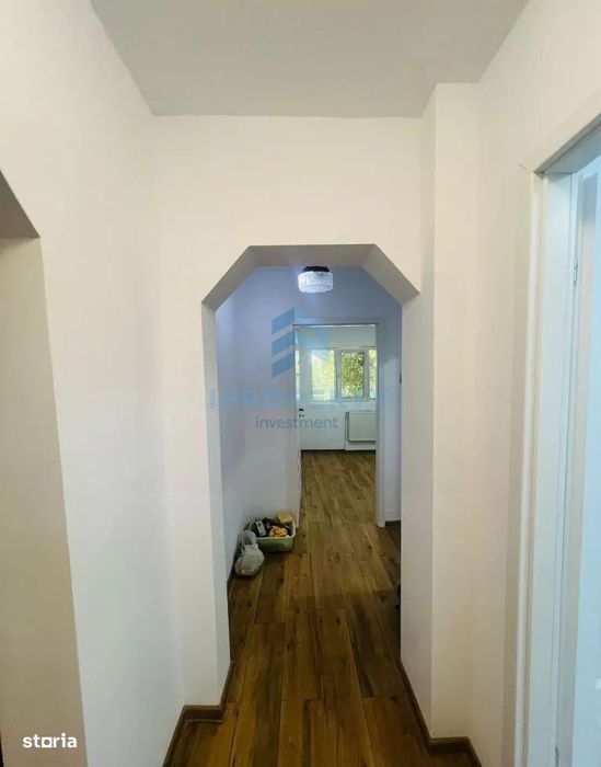 Inchiriere Apartament 4 camere in Tineretului-nemobilat /spatiu birour