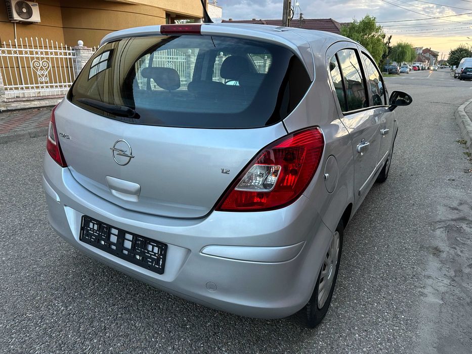 Opel corsa, 1.2 benzina, distributie pe lant