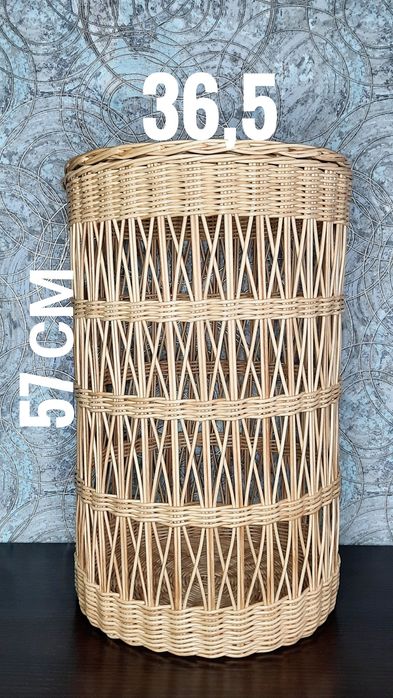 Плетеная корзина для белья