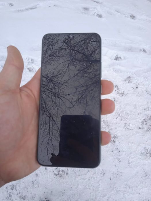 Продам телефон редми