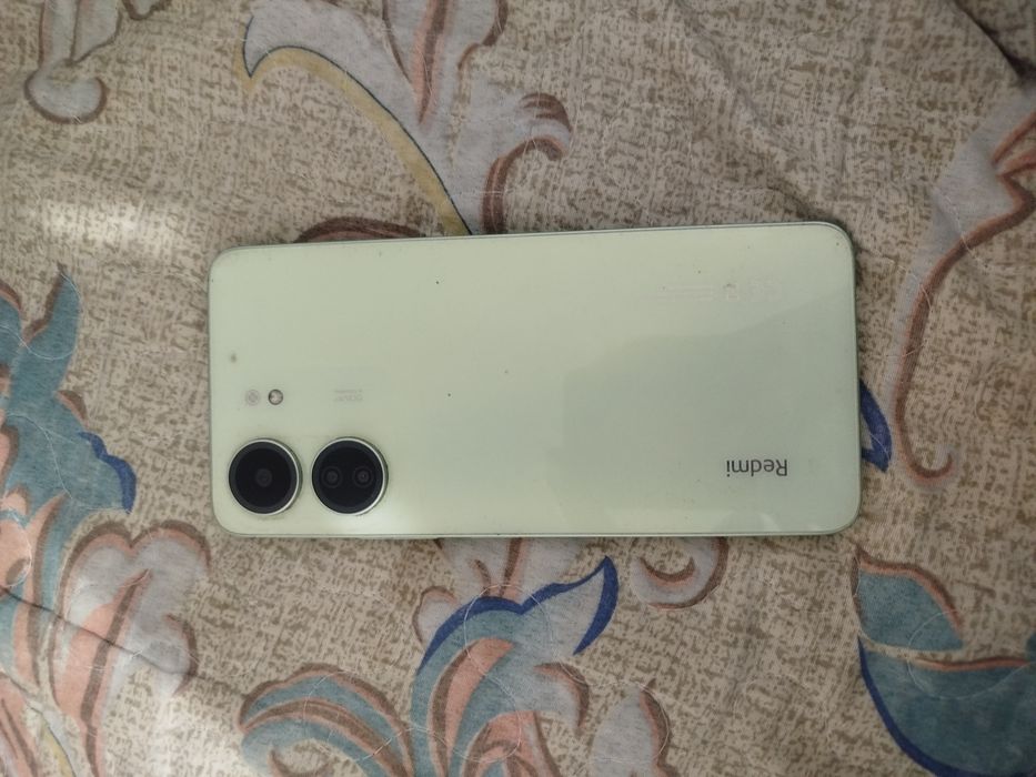 Телефон Redmi 13c