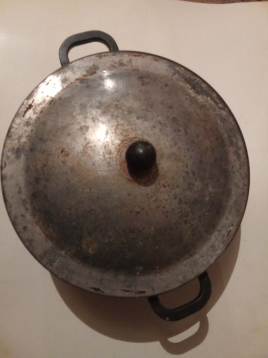 Мантоварка,казан советских времён.