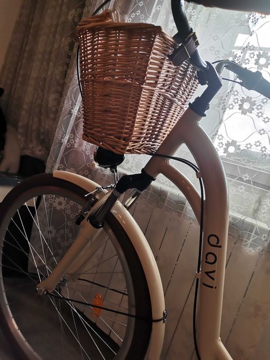 Vand bicicleta de oras noua