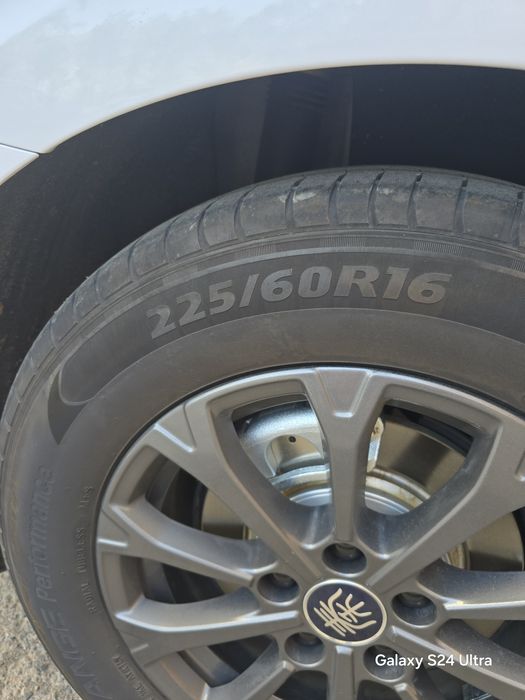 Продам шины летние