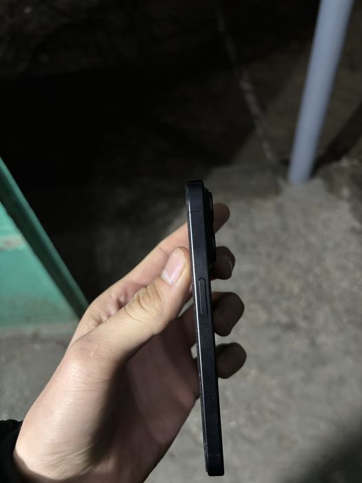 Продам iphone 15 pro