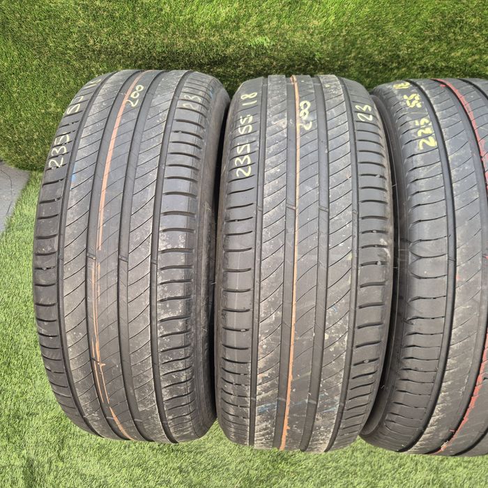 235 55 18 Michelin Primacy 4