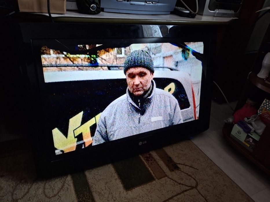 Телевизор LG плазма