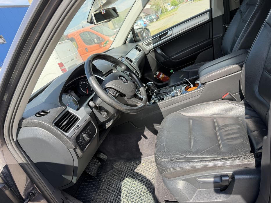 VOLKSWAGEN Touareg 2011 — imagine 5