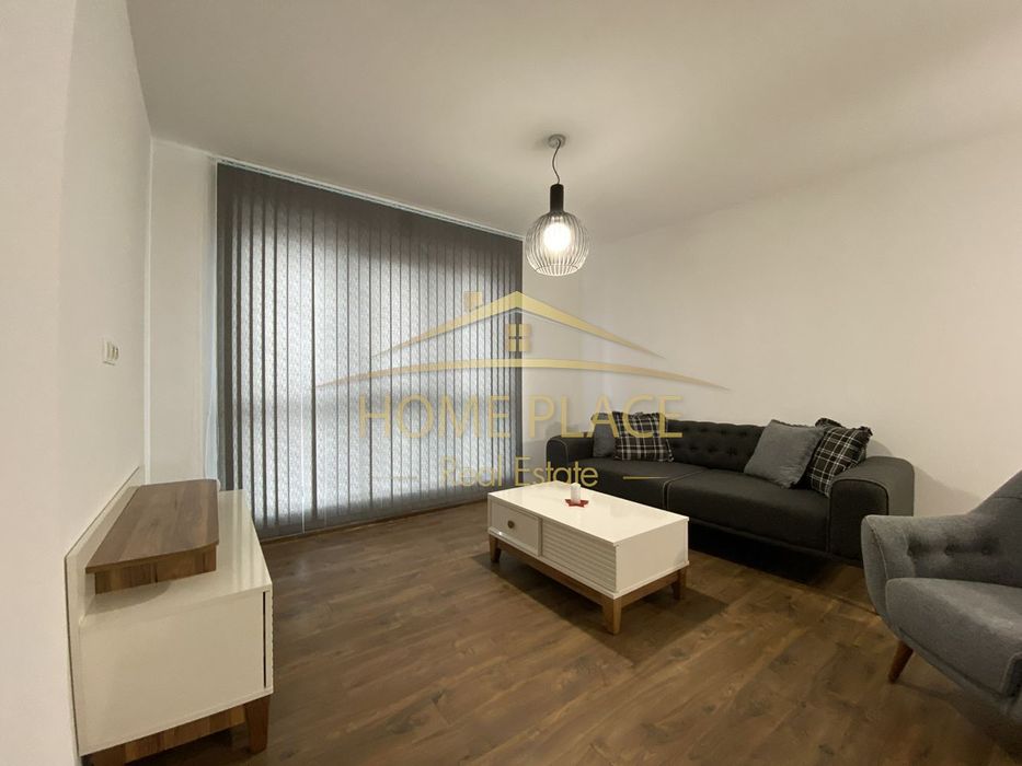 Дава се под наем Тристаен апартамент в Варна, Център - 75 кв.м за 816 € - Снимка #7