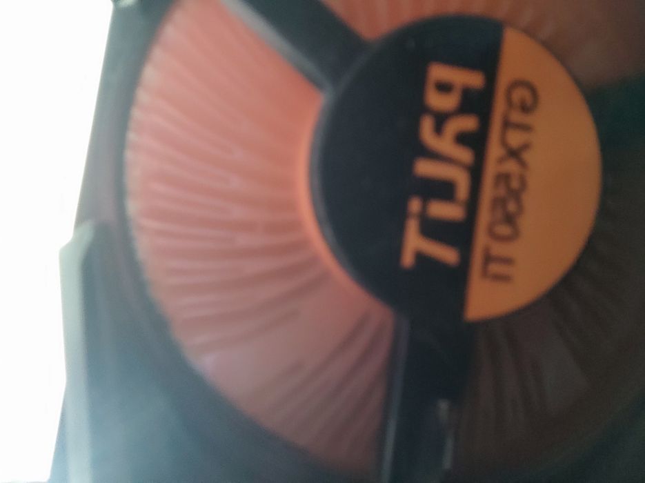 Продам видеокарту gtx 550 ti