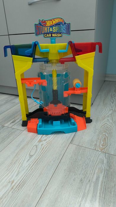 Hot wheels писти
