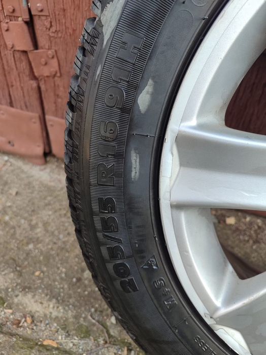 Гуми с Джанти Пежо Peugeot 16