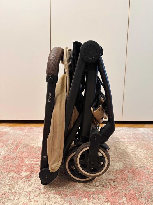 Carucior Joolz Aer culoare Sandy taupe - ULTRACOMPACT