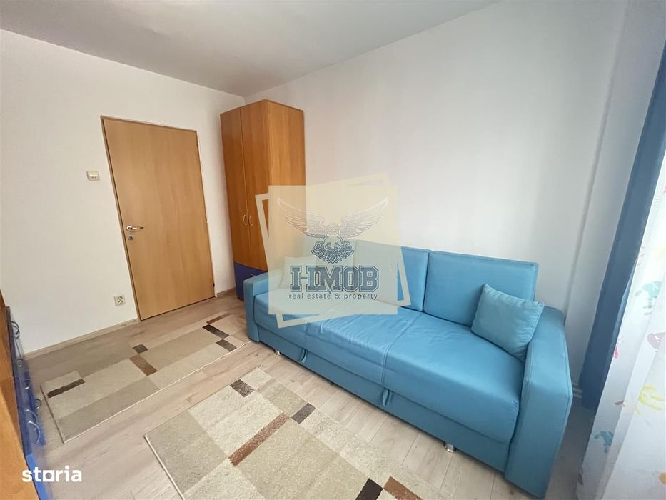 Apartament 3 camere 2 bai balcon si pivnita zona Terezian