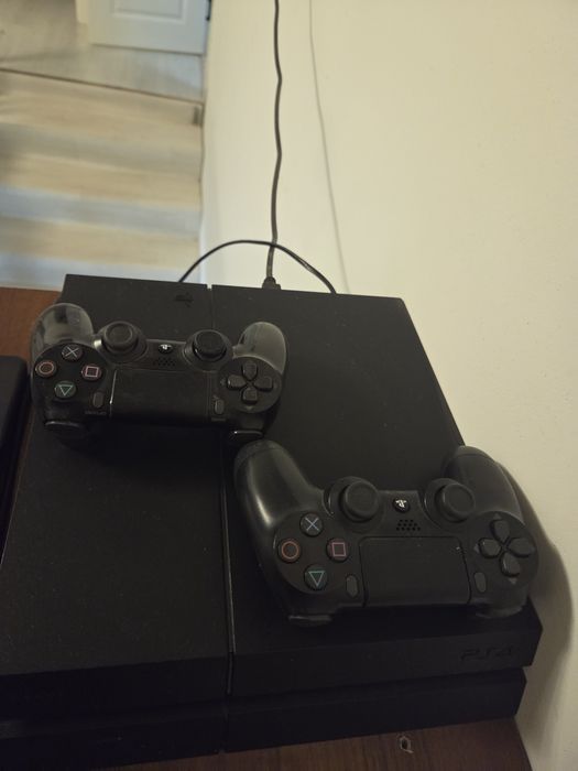 Плестейшен PS4 бу