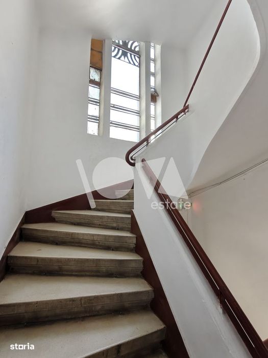 De vânzare apartament 3camere - str. Plantelor - central