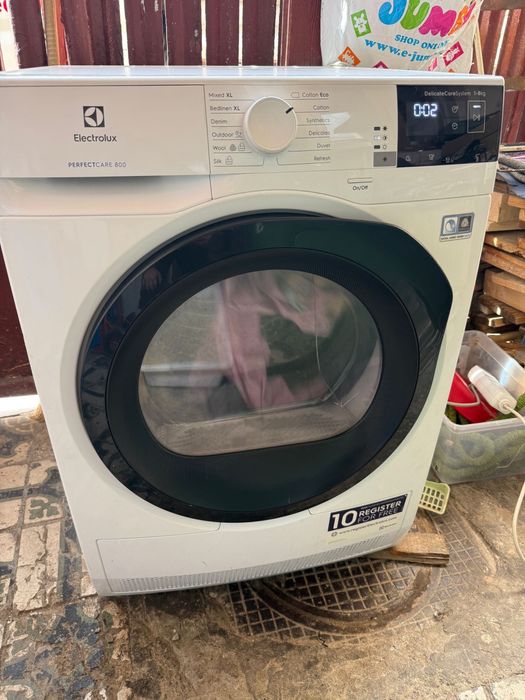 Uscator de rufe Electrolux