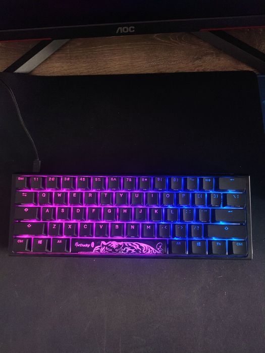 Ducky one 3 mini cherry black mx switches