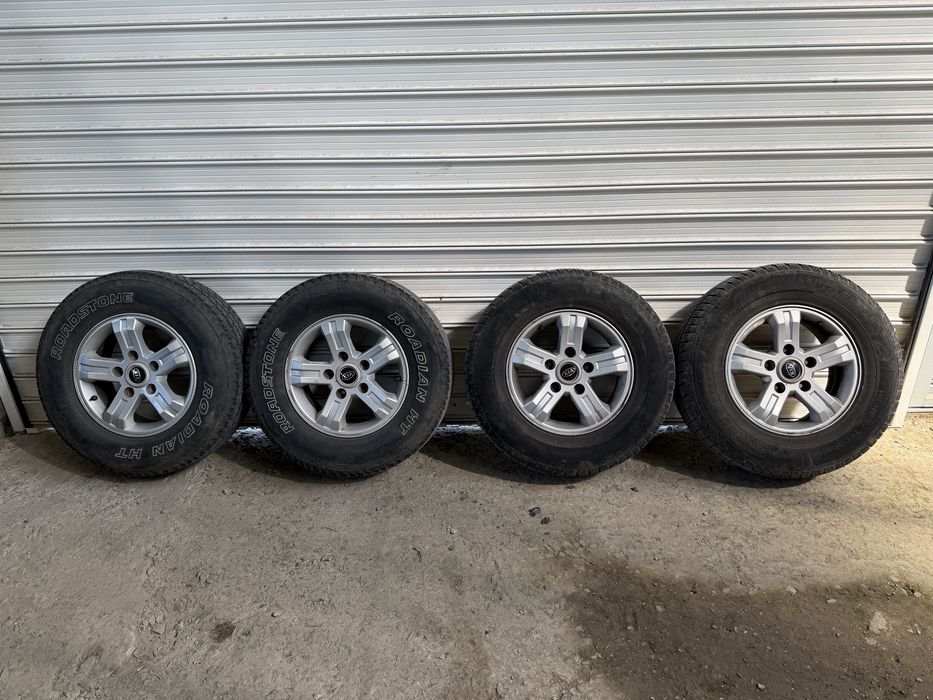 Kia Sorento оригинални джанти с гуми 16”