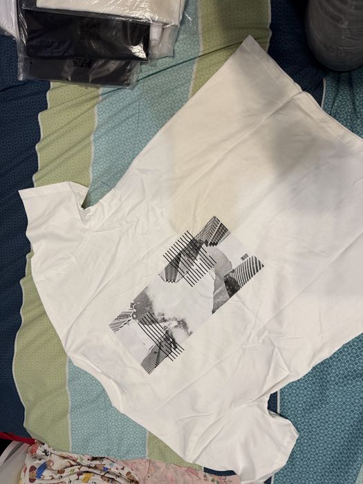 Мъжки тениски Л размер