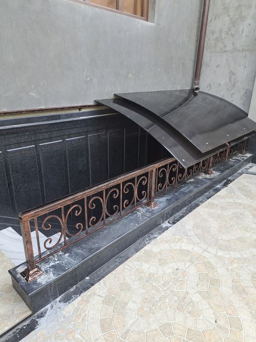 Раздвижной навес и козырёк