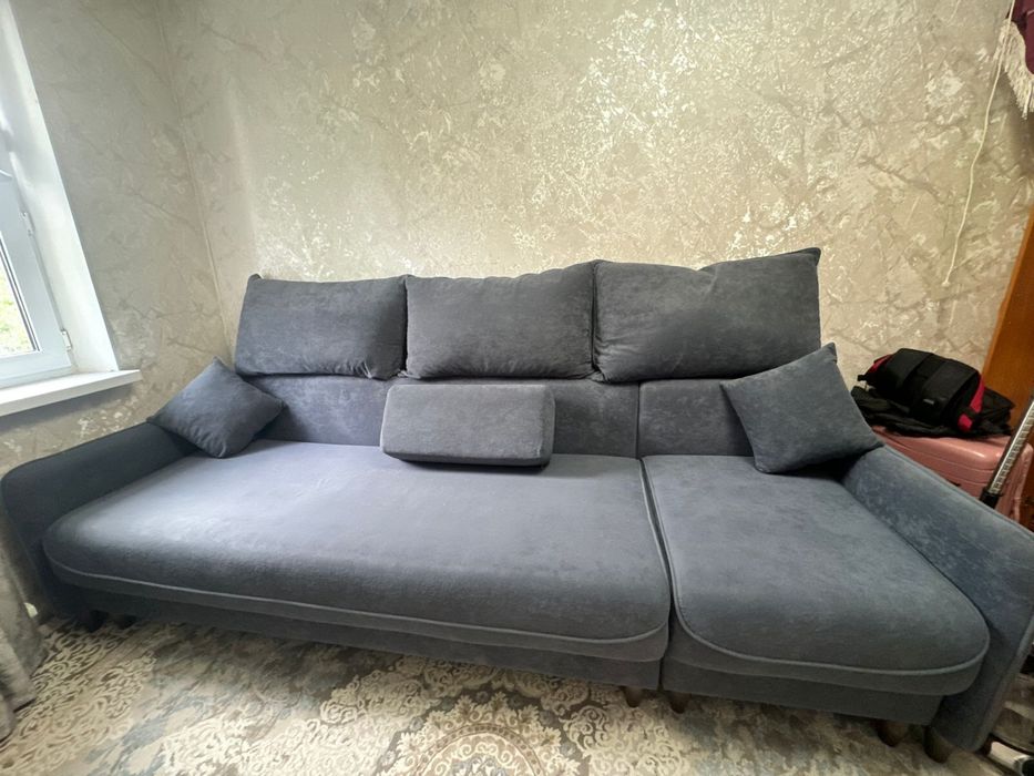 СРОЧНО Продается диван. Цена 170 000 тг