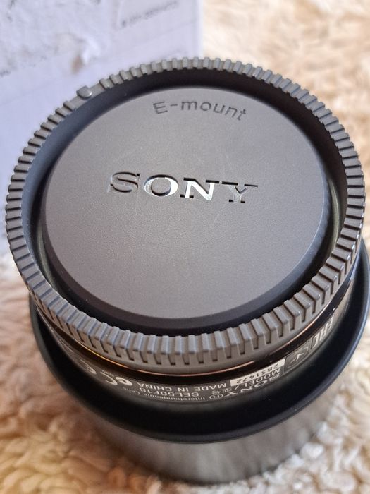 Sony Е SEL 50mm f/1.8 OSS (черен)