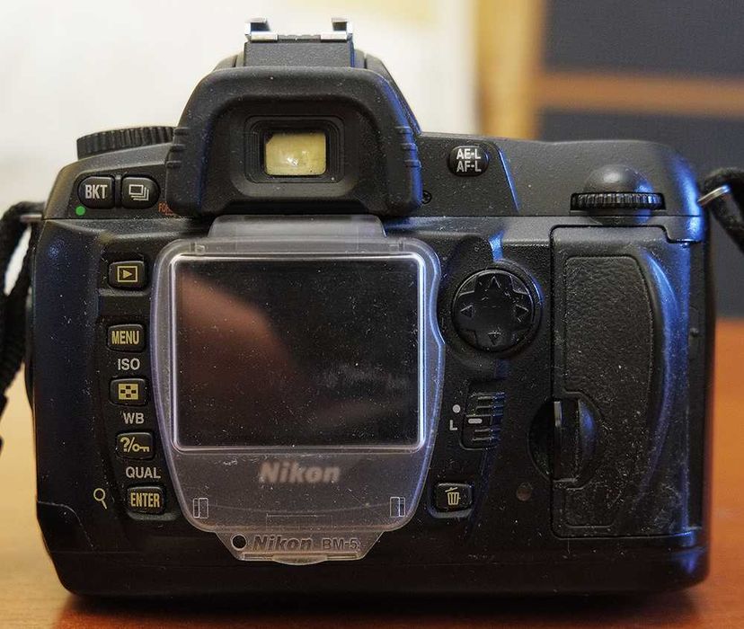 зеркальный Nikon D70s Body