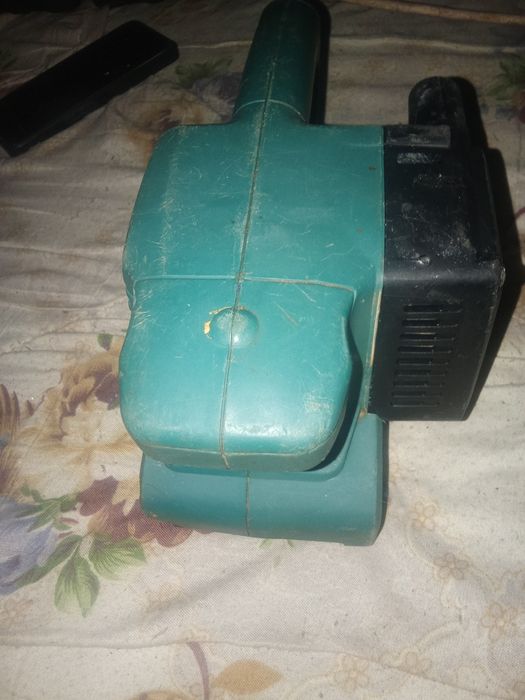 Продам шлиф машинку