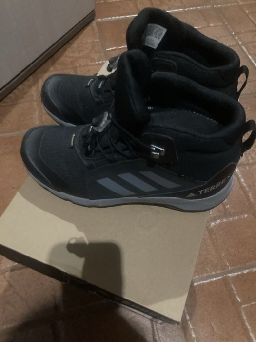 Adidas tereks оригинални