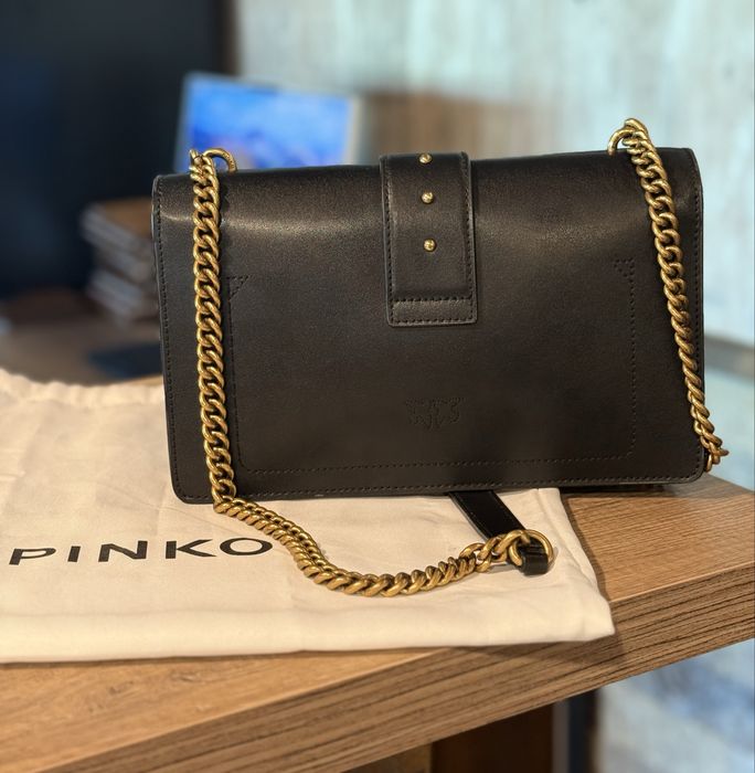 Кожена чанта Pinko