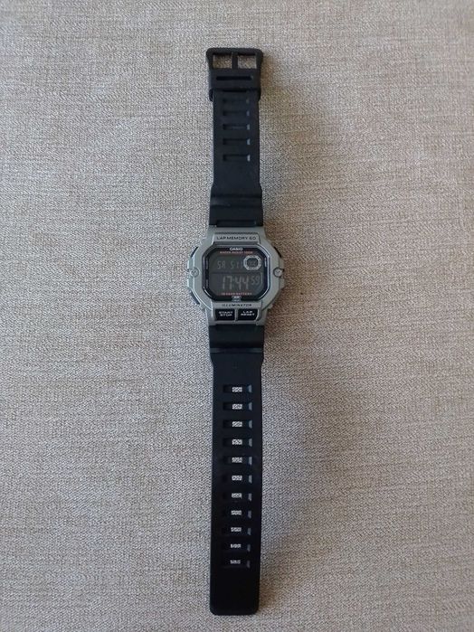 Часовник Casio 1400H
