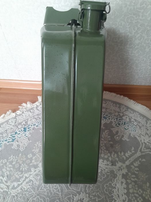 Канистра для бензина