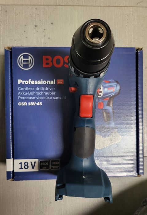 Нов винтоверт БОШ GSR 18V-45 безчетков