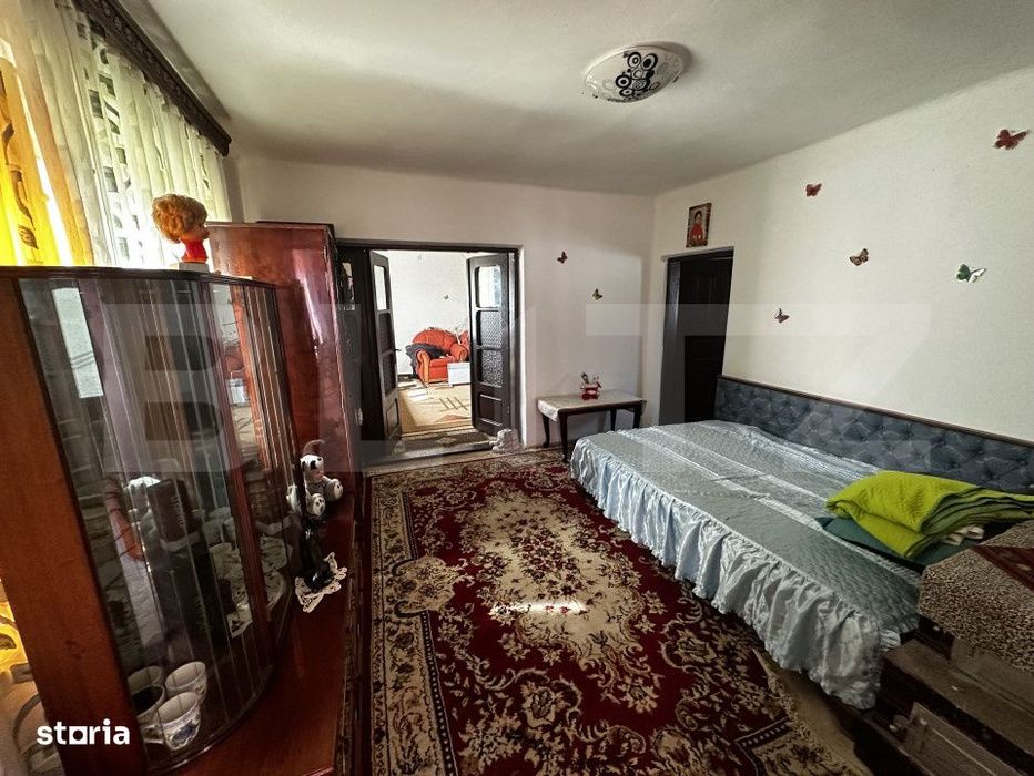 Casa pe plan parter, cu teren aferent de 6500mp, situata in Stanesti