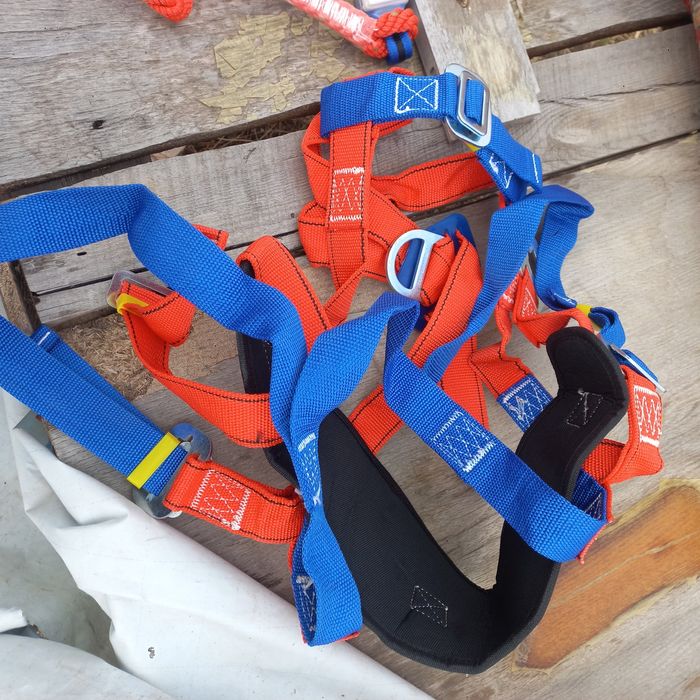 Пояс альпиниста новый