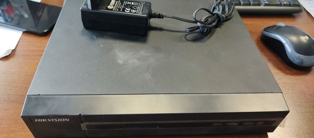 4-канален NVR Hikvision HiWatch HWN-4104MH (4K/8MP)