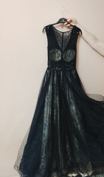 Продаю платья для выпускной